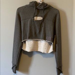 GYMSHARK CROPPED HOODIE
